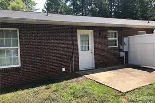 498 Car Farm Rd, Lincolnton, NC 28092 - Photo 2