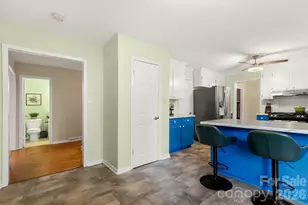 9118 Windjammer Dr, Tega Cay, SC 29708 - Photo 18