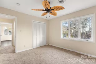 9118 Windjammer Dr, Tega Cay, SC 29708 - Photo 34