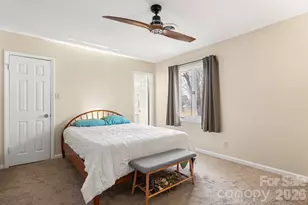 9118 Windjammer Dr, Tega Cay, SC 29708 - Photo 30