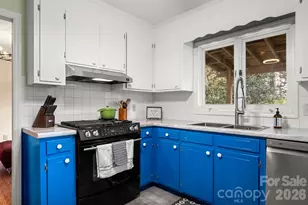 9118 Windjammer Dr, Tega Cay, SC 29708 - Photo 22