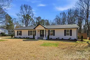 7834 Rainbow Dr, Charlotte, NC 28227 - Photo 1