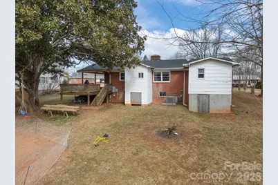 275 Tanner Street, Rutherfordton, NC 28139 - Photo 10