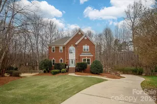 655 Powder Horn Ln, Indian Trail, NC 28079 - Photo 2
