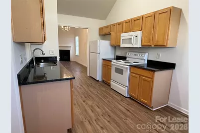 6319 Elliott Drive, Charlotte, NC 28216 - Photo 6