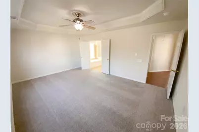 10803 Fountaingrove Drive, Charlotte, NC 28262 - Photo 4