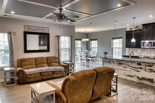 2685 Cypress Oak Ln, Gastonia, NC 28056 - Photo 4