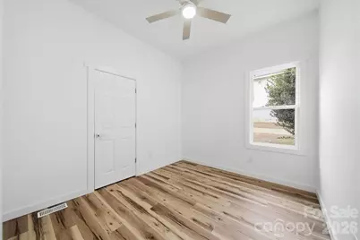 28 Central Avenue, Granite Falls, NC 28630 - Photo 12