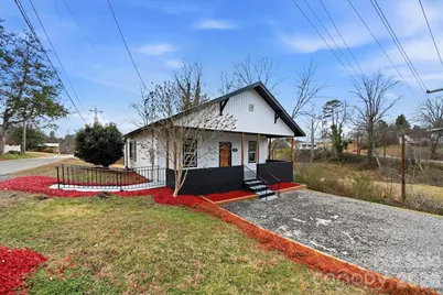 28 Central Avenue, Granite Falls, NC 28630 - Photo 1