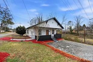 28 Central Ave, Granite Falls, NC 28630 - Photo 1