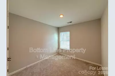6104 Guildford Hill Lane, Charlotte, NC 28215 - Photo 12