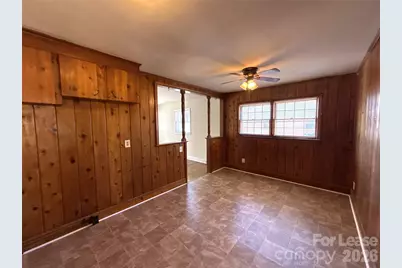 4428 Brooktree Drive, Charlotte, NC 28208 - Photo 4