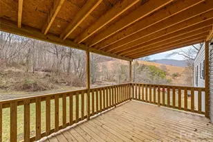 321 Shovel Creek Rd, Waynesville, NC 28786 - Photo 2