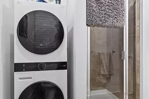 715 N Graham St, Charlotte, NC 28202 - Photo 16