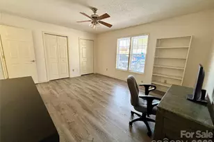 160 Whispering Pines Dr, Marion, NC 28752 - Photo 26