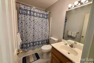 160 Whispering Pines Dr, Marion, NC 28752 - Photo 30