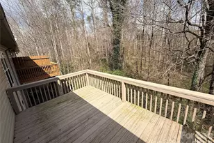 160 Whispering Pines Dr, Marion, NC 28752 - Photo 32