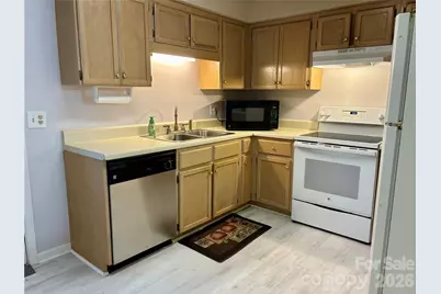 160 Whispering Pines Drive, Marion, NC 28752 - Photo 10