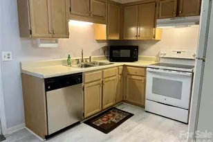 160 Whispering Pines Dr, Marion, NC 28752 - Photo 10