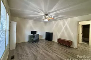 160 Whispering Pines Dr, Marion, NC 28752 - Photo 28