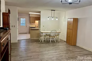 160 Whispering Pines Dr, Marion, NC 28752 - Photo 6