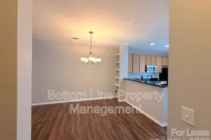 675 Raya Ct, Charlotte, NC 28204 - Photo 2