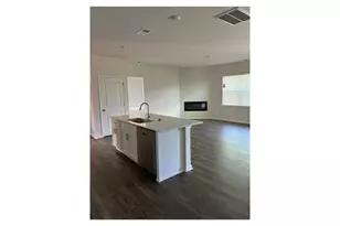 1215 37th Ave Lane NE, Hickory, NC 28601 - Photo 8