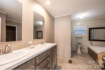 1070 Cottrell Hill Road, Lenoir, NC 28645 - Photo 18