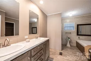 1070 Cottrell Hill Rd, Lenoir, NC 28645 - Photo 18