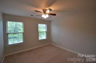 1606 Fleetwood Dr, Charlotte, NC 28208 - Photo 16