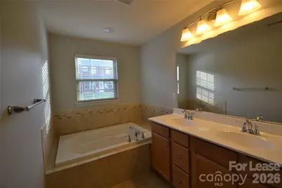 1606 Fleetwood Drive, Charlotte, NC 28208 - Photo 24