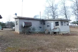 3163 Loomis Rd, Lincolnton, NC 28092 - Photo 6