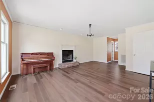 5969 Gold Creek Estate Dr, Hickory, NC 28601 - Photo 16