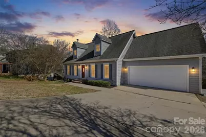 5969 Gold Creek Estate Drive, Hickory, NC 28601 - Photo 4