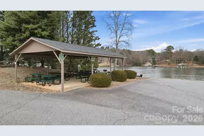 5969 Gold Creek Estate Drive, Hickory, NC 28601 - Photo 16