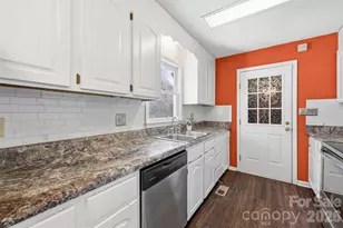 5969 Gold Creek Estate Dr, Hickory, NC 28601 - Photo 26