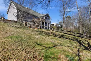 5969 Gold Creek Estate Dr, Hickory, NC 28601 - Photo 14