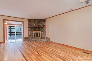 36 Mulberry Ln, Maggie Valley, NC 28751 - Photo 10