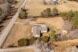 3879 Flat Creek Rd, Lancaster, SC 29720 - Photo 30