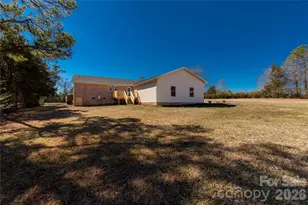 3879 Flat Creek Rd, Lancaster, SC 29720 - Photo 20
