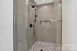 6 Woodchuck Cv Wy, Alexander, NC 28701 - Photo 18