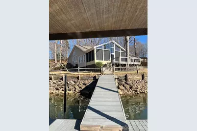 208 Island View Road, Mount Holly, NC 28120 - Photo 6