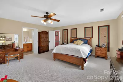 6553 Dougherty Drive, Charlotte, NC 28213 - Photo 40