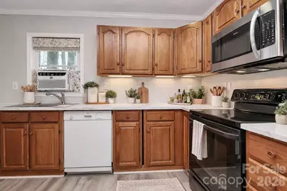 8591 Bartlett Road, Mint Hill, NC 28227 - Photo 12