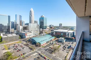 222 S Caldwell St, Charlotte, NC 28202 - Photo 18