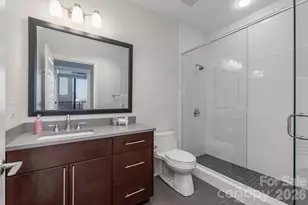 222 S Caldwell St, Charlotte, NC 28202 - Photo 16