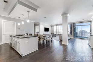 222 S Caldwell St, Charlotte, NC 28202 - Photo 1