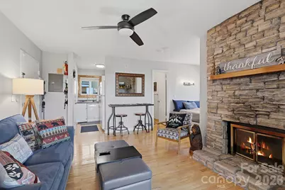 301 Pinnacle Inn Road #4208, Beech Mountain, NC 28604 - Photo 6