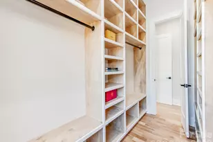 2801 Huntingtowne Farms Ln, Charlotte, NC 28210 - Photo 20