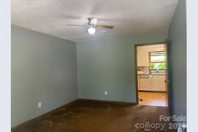 1006 3rd Street SE, Hickory, NC 28602 - Photo 18